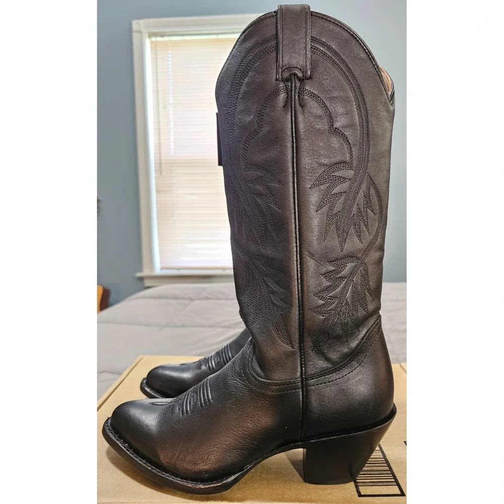 Idyllwind® (Women's 7 B) Actin' Up™ Round Toe Western Boots in Black - $230